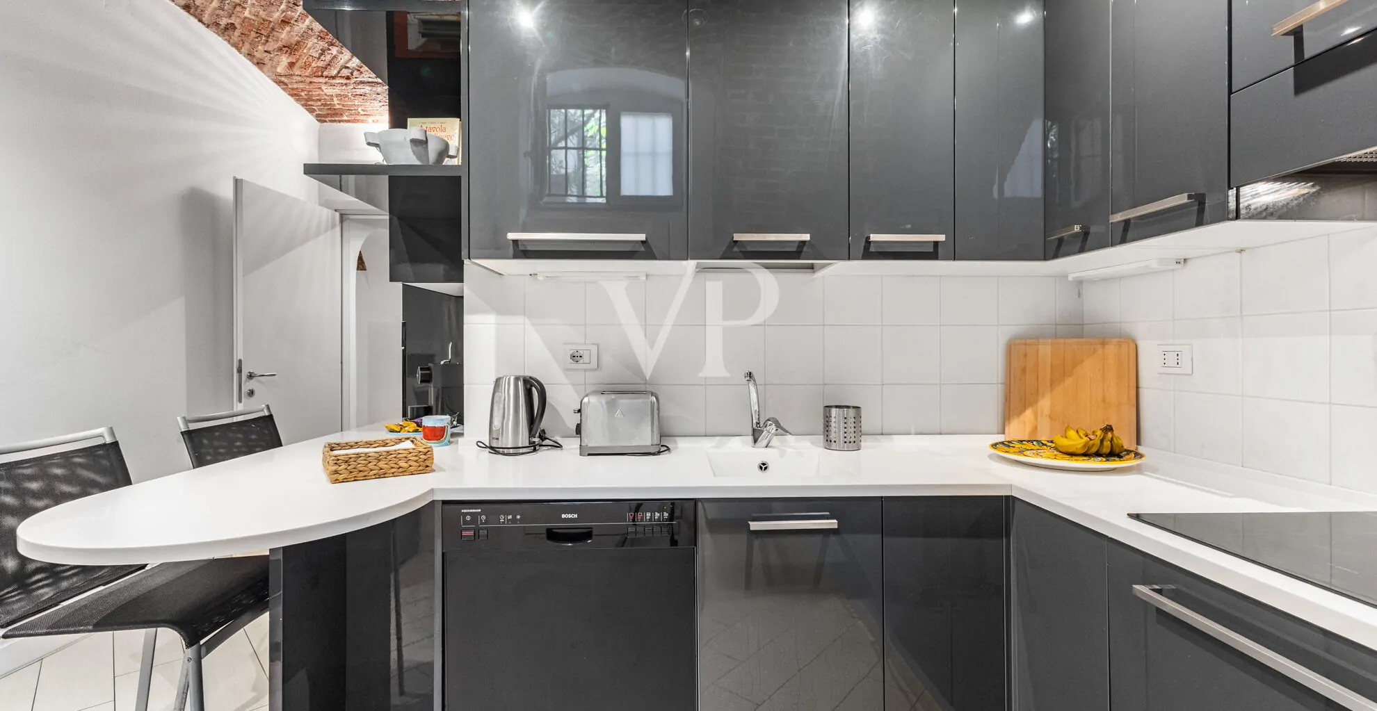 Spacious open space loft completely renovated