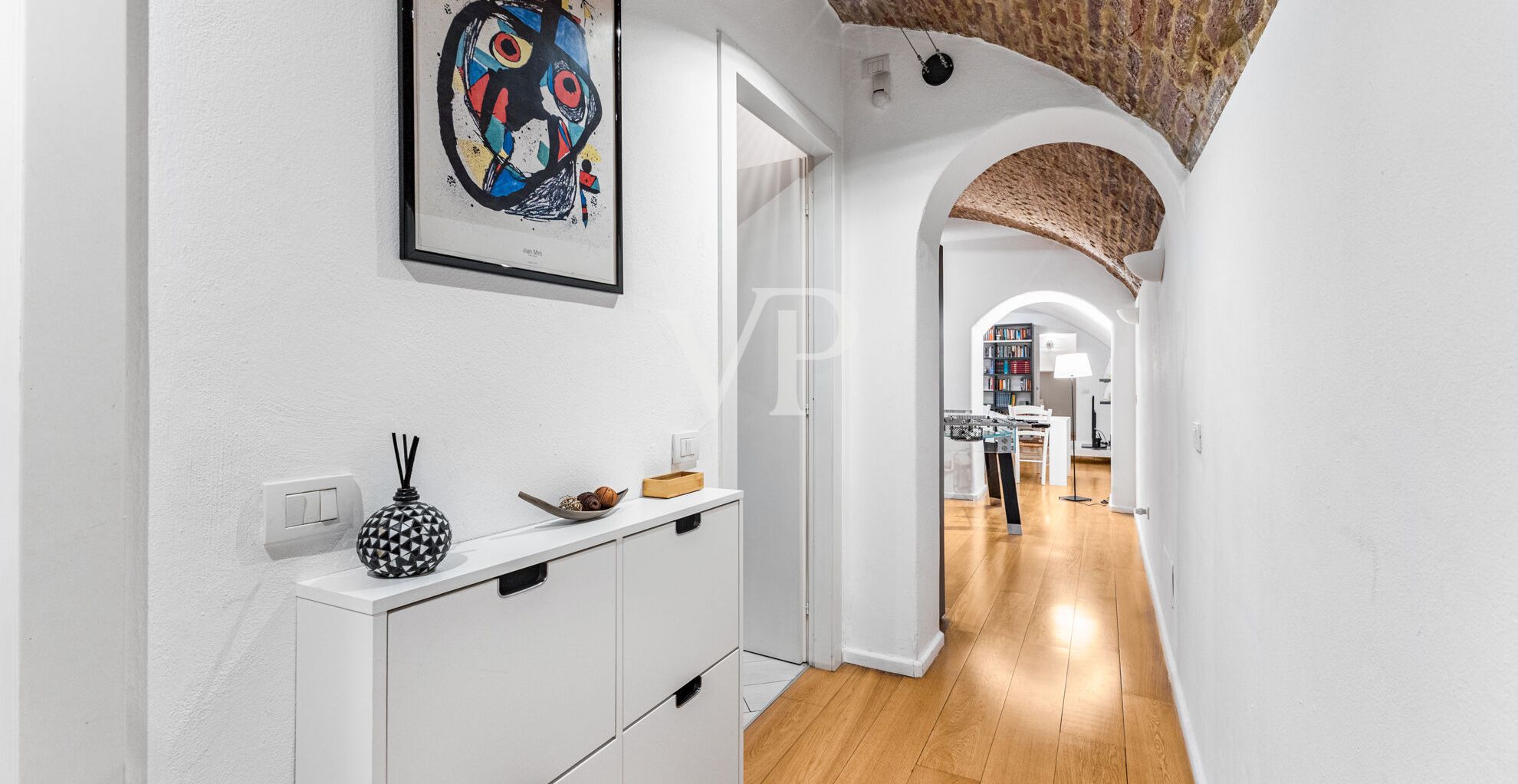 Geräumiges, offenes Loft, komplett renoviert