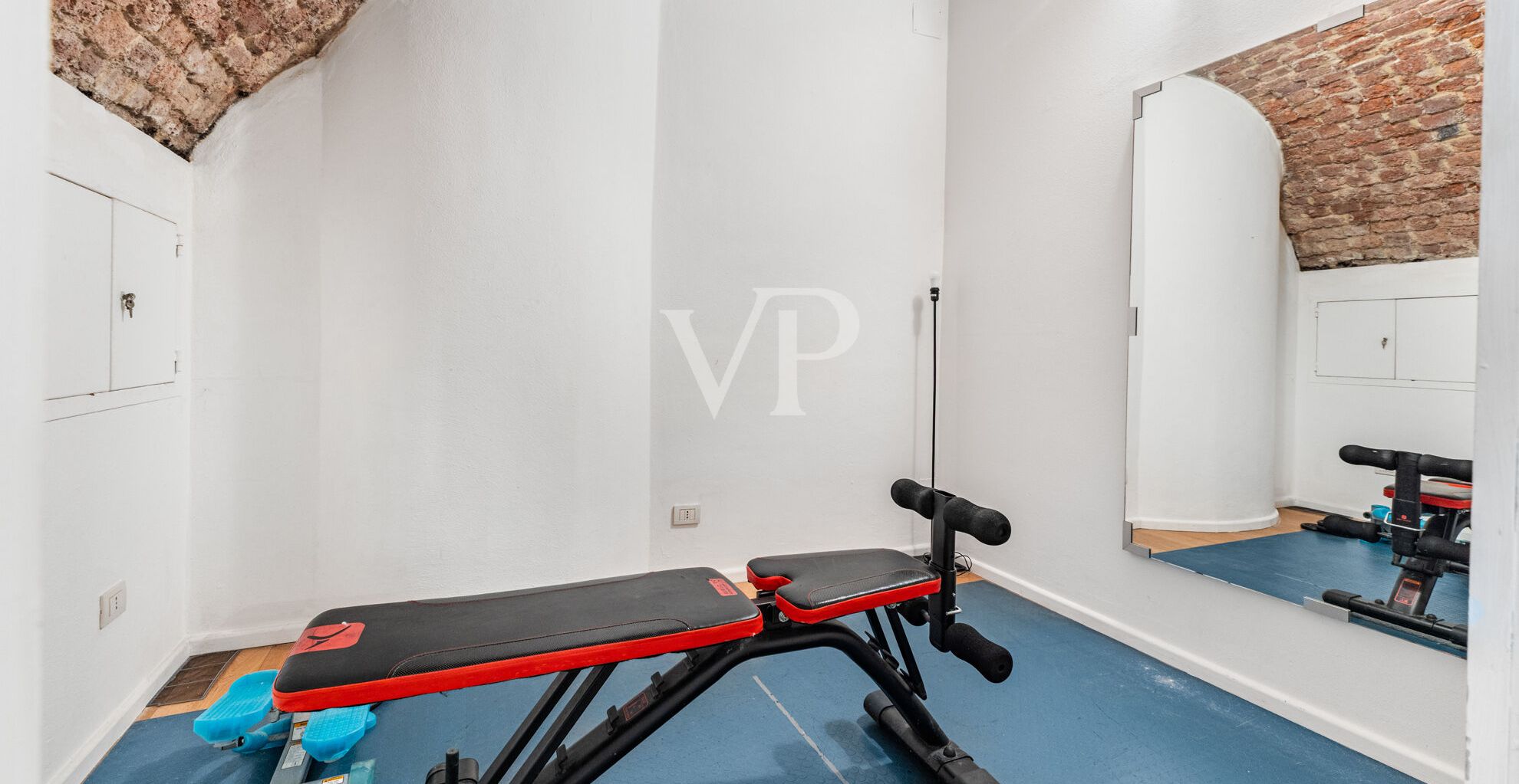 Geräumiges, offenes Loft, komplett renoviert