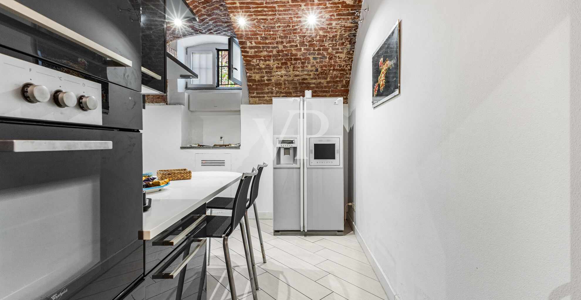 Geräumiges, offenes Loft, komplett renoviert