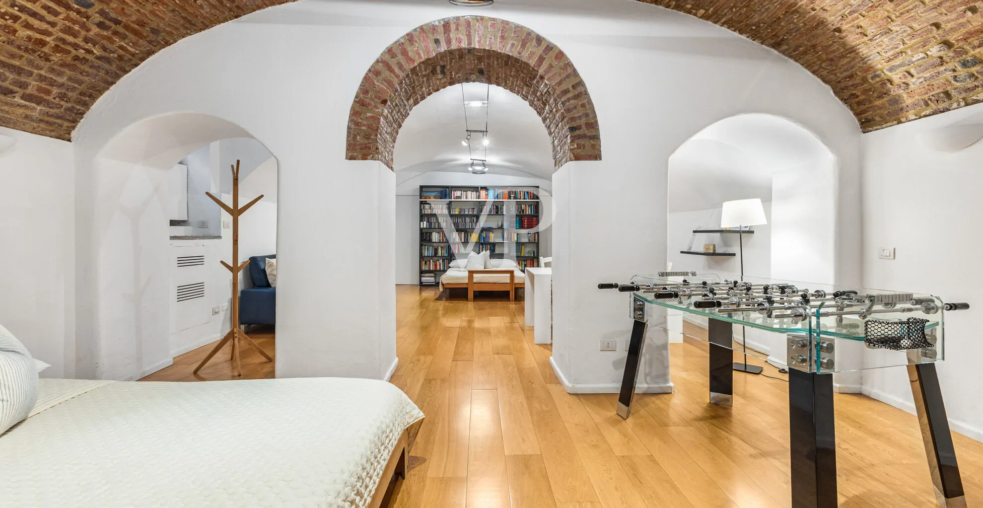 Spacious open space loft completely renovated