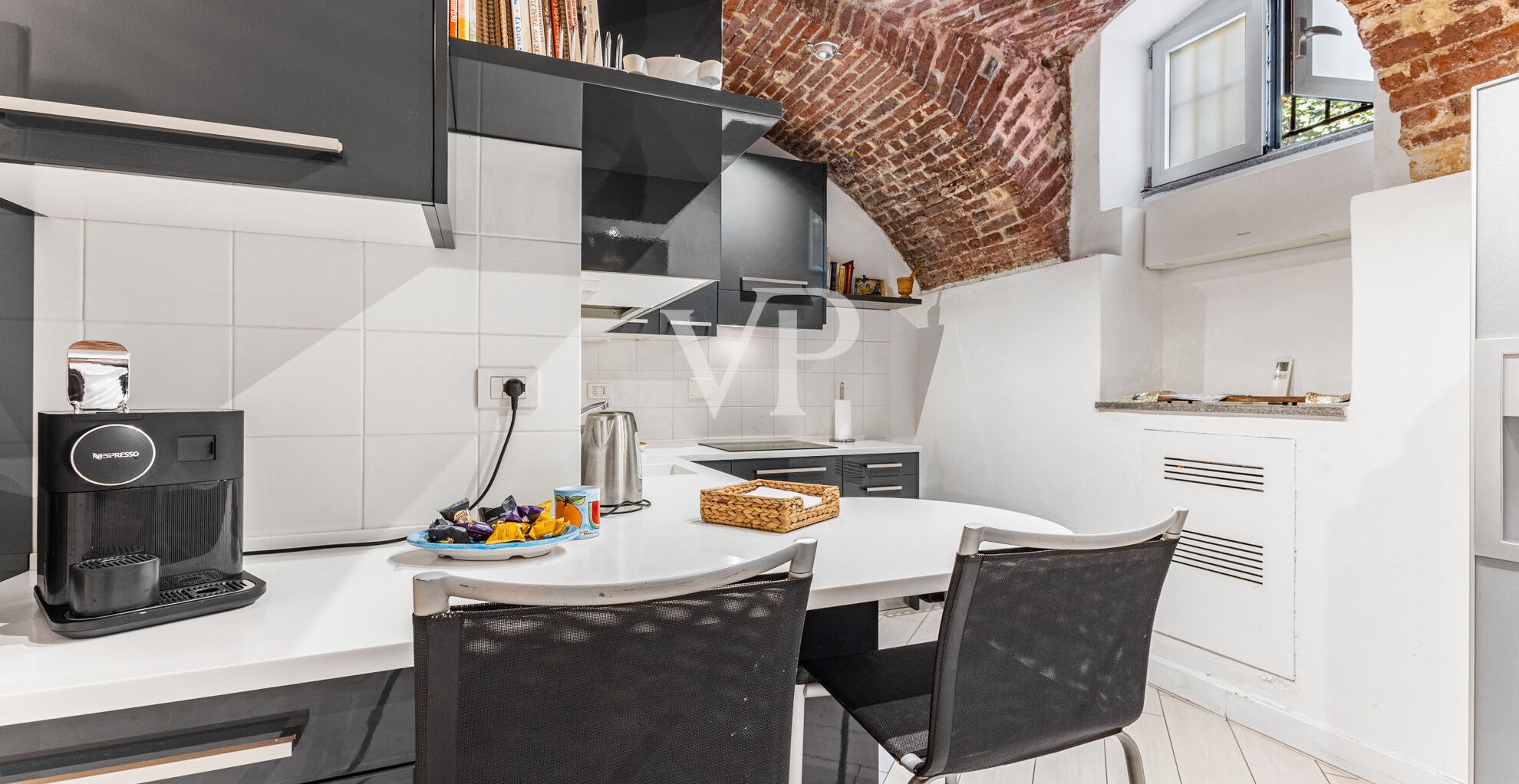 Geräumiges, offenes Loft, komplett renoviert