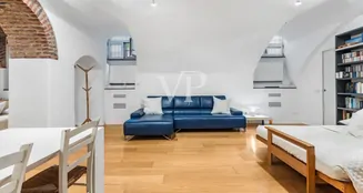 von_poll_real_estate_property_IT252942401_image_12