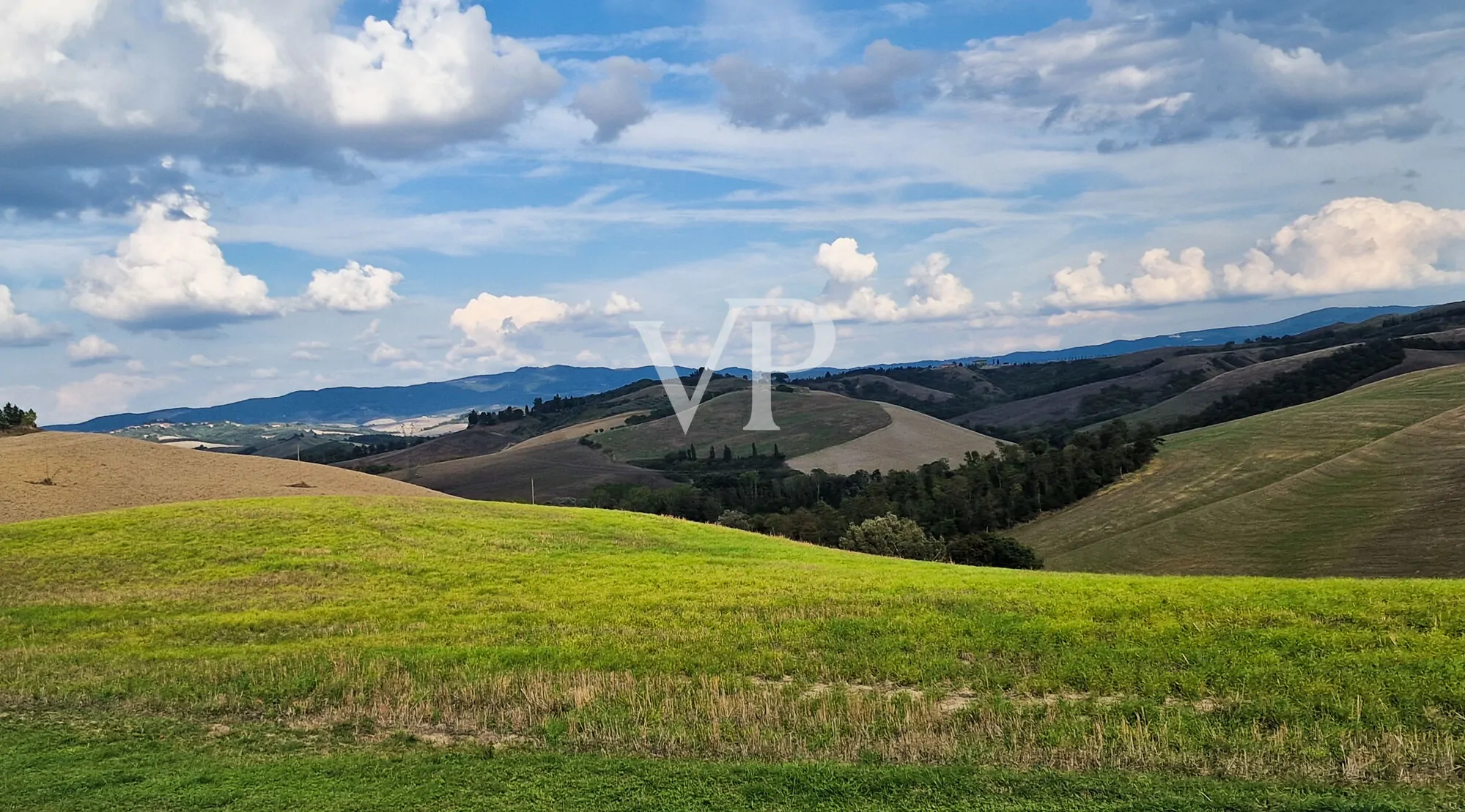 Masía panorámica en Lajatico