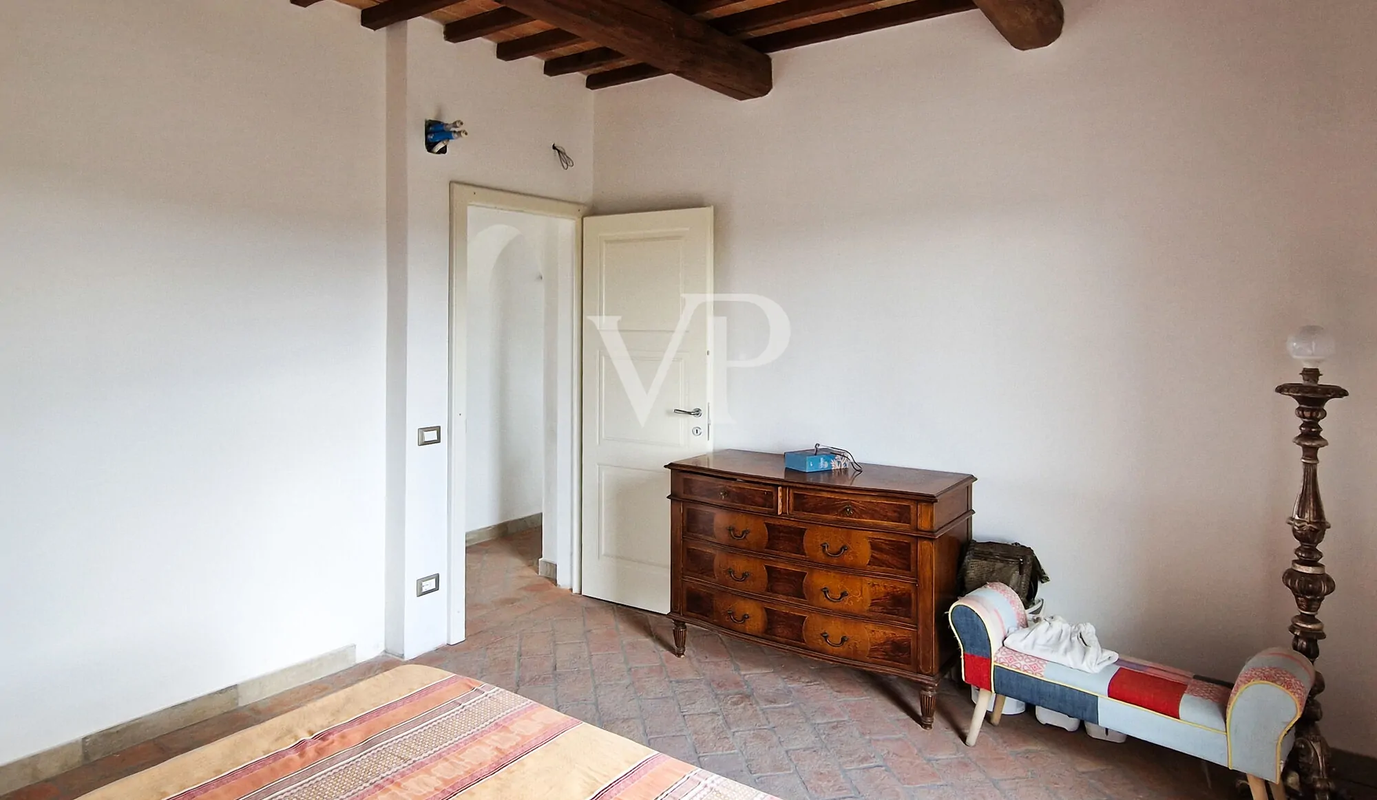 Masía panorámica en Lajatico