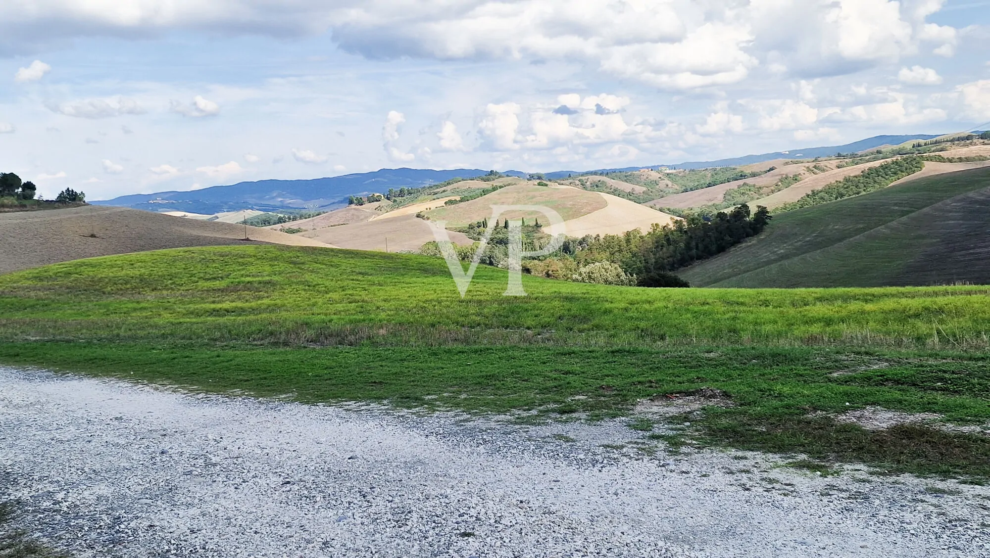 Masía panorámica en Lajatico