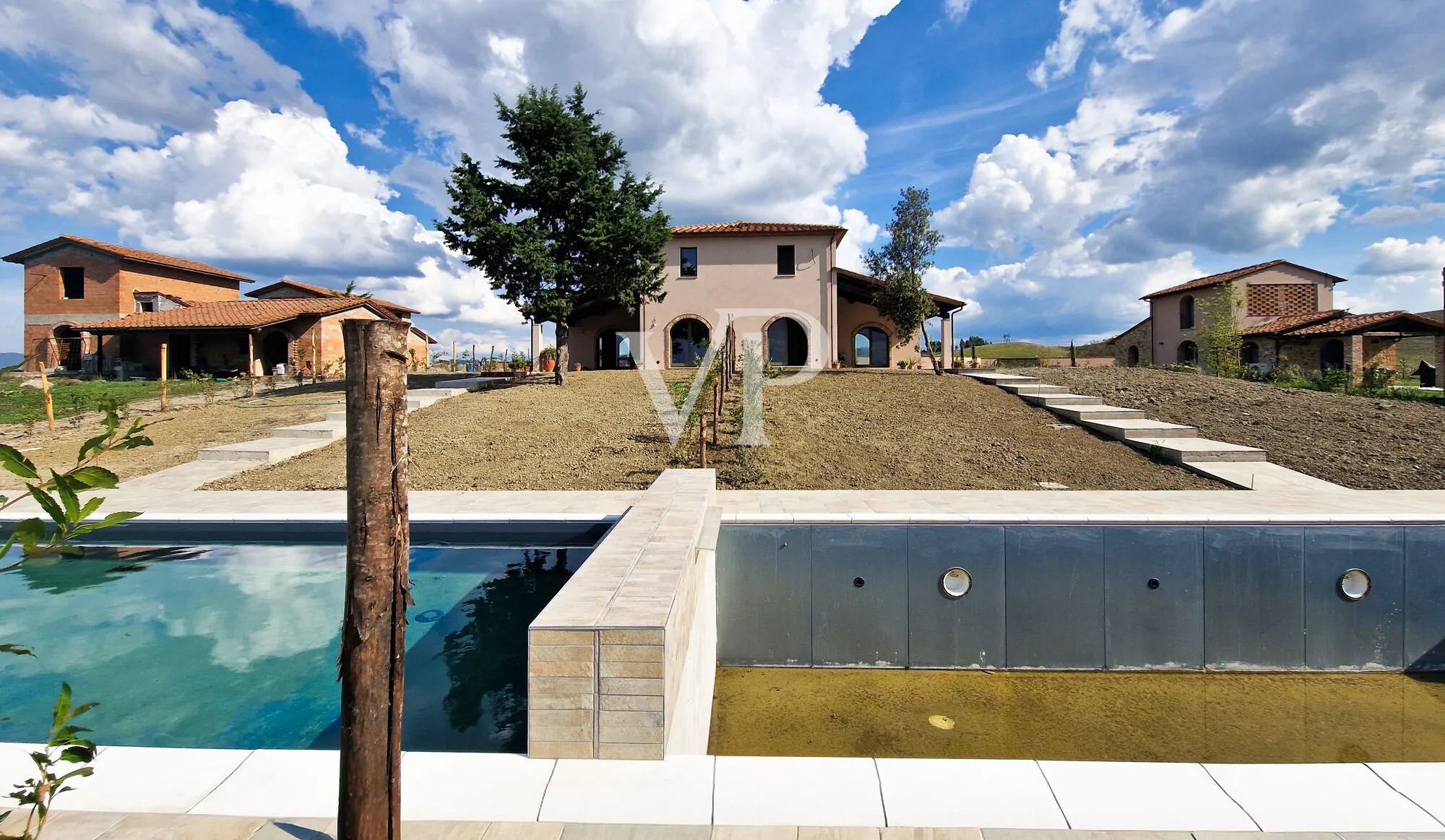 Masía panorámica en Lajatico