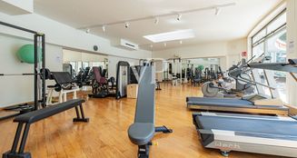 von_poll_real_estate_property_IT252942404_image_76