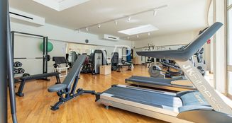 von_poll_real_estate_property_IT252942404_image_74