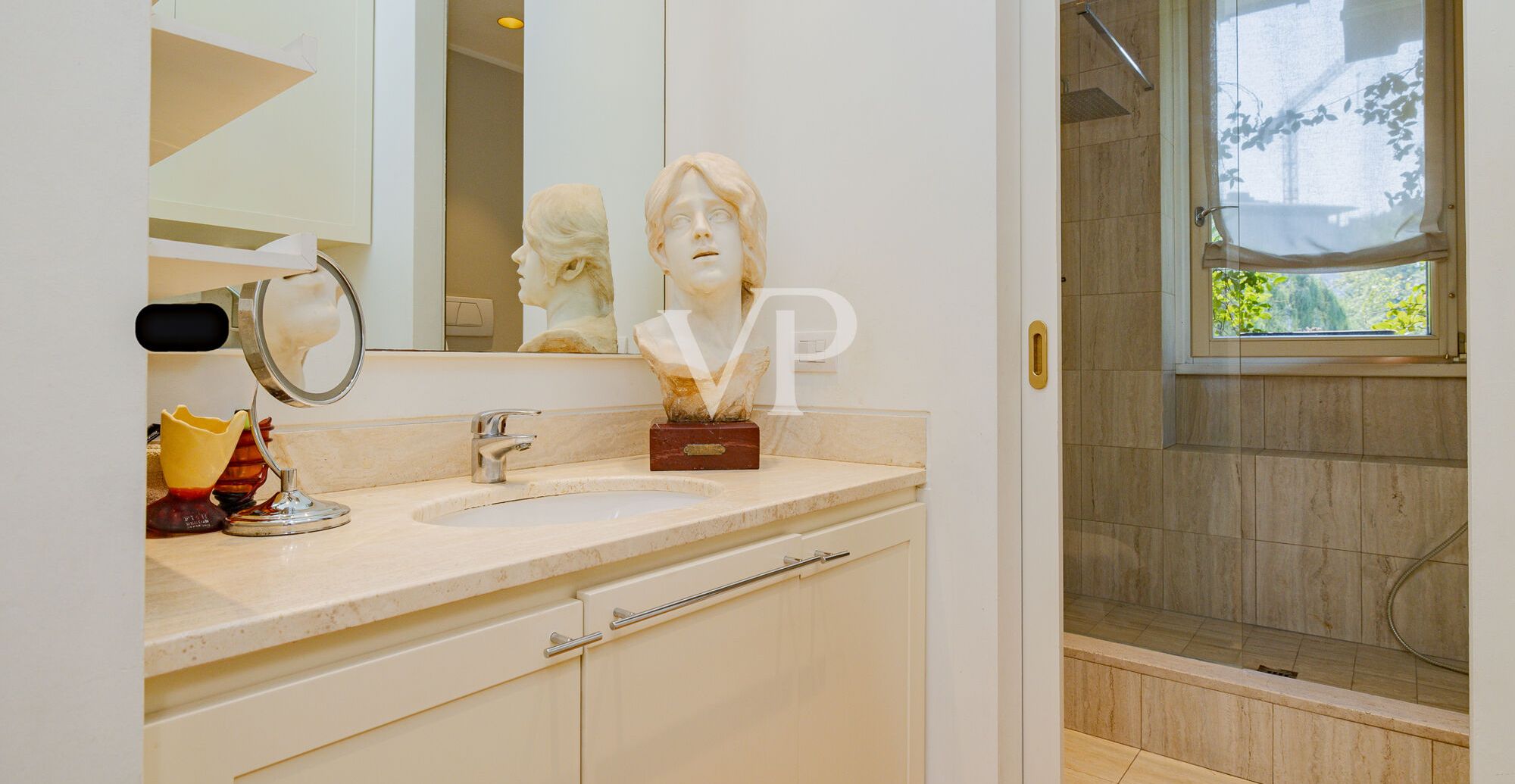 Exklusive Penthouse-Wohnung in elegantem Rahmen in S.Siro