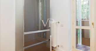 von_poll_real_estate_property_IT252942404_image_64