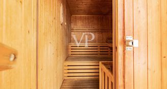 von_poll_real_estate_property_IT252942404_image_70