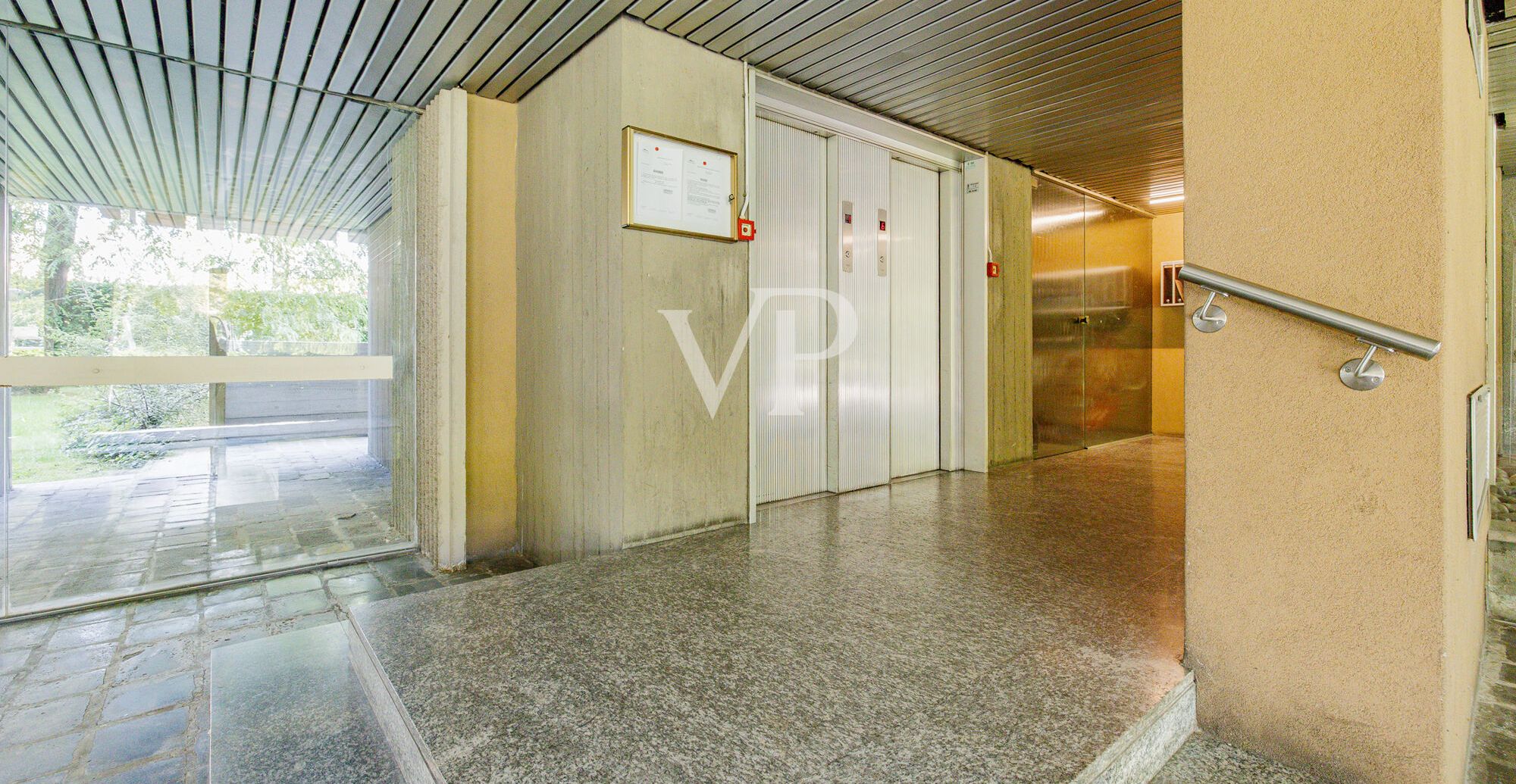 Exklusive Penthouse-Wohnung in elegantem Rahmen in S.Siro