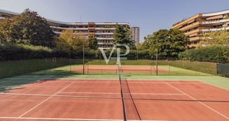 von_poll_real_estate_property_IT252942404_image_85