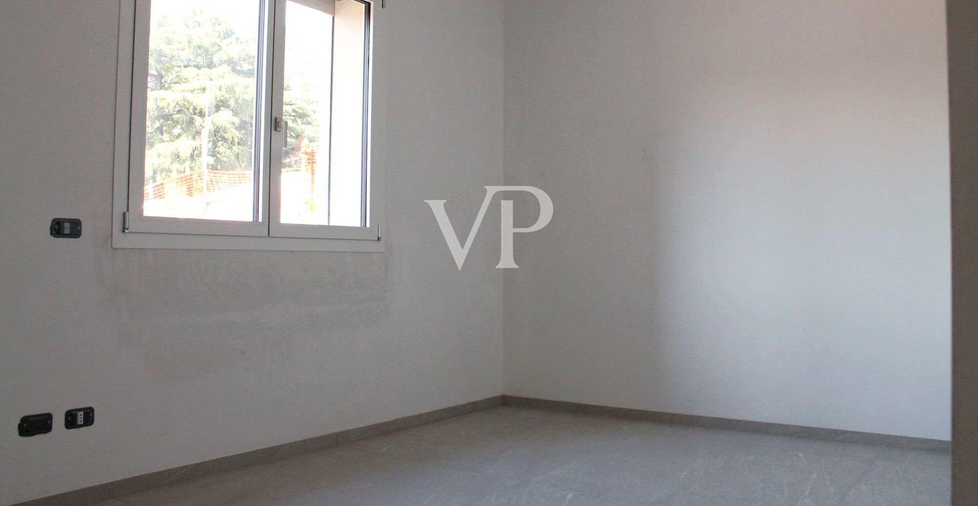 Neu gebaute Wohnung nur wenige Schritte vom See entfernt