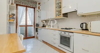 von_poll_real_estate_property_IT252942432_image_9