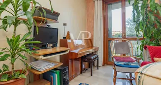 von_poll_real_estate_property_IT252942432_image_6