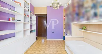 von_poll_real_estate_property_IT252942432_image_19