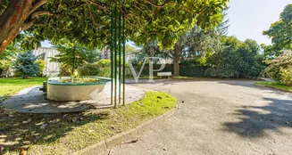 von_poll_real_estate_property_IT252942432_image_31