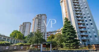 von_poll_real_estate_property_IT252942432_image_0