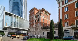 von_poll_real_estate_property_IT252942433_image_25