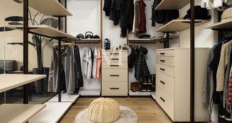 von_poll_real_estate_property_IT252942433_image_19