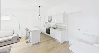 von_poll_real_estate_property_IT252942434_image_5