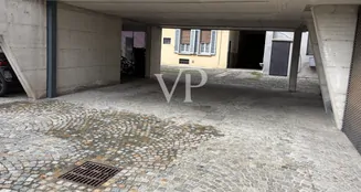 von_poll_real_estate_property_IT252942430_image_39