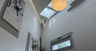 von_poll_real_estate_property_IT252942430_image_5