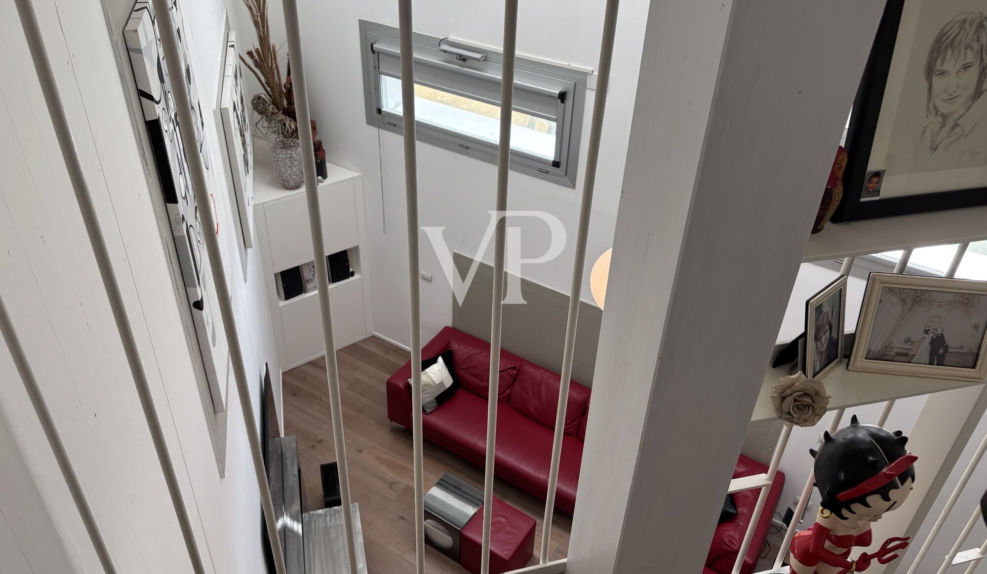 Exklusives Loft in ausgezeichnetem Zustand mit separatem Eingang und Terrasse - Gegend Fondazione Prada