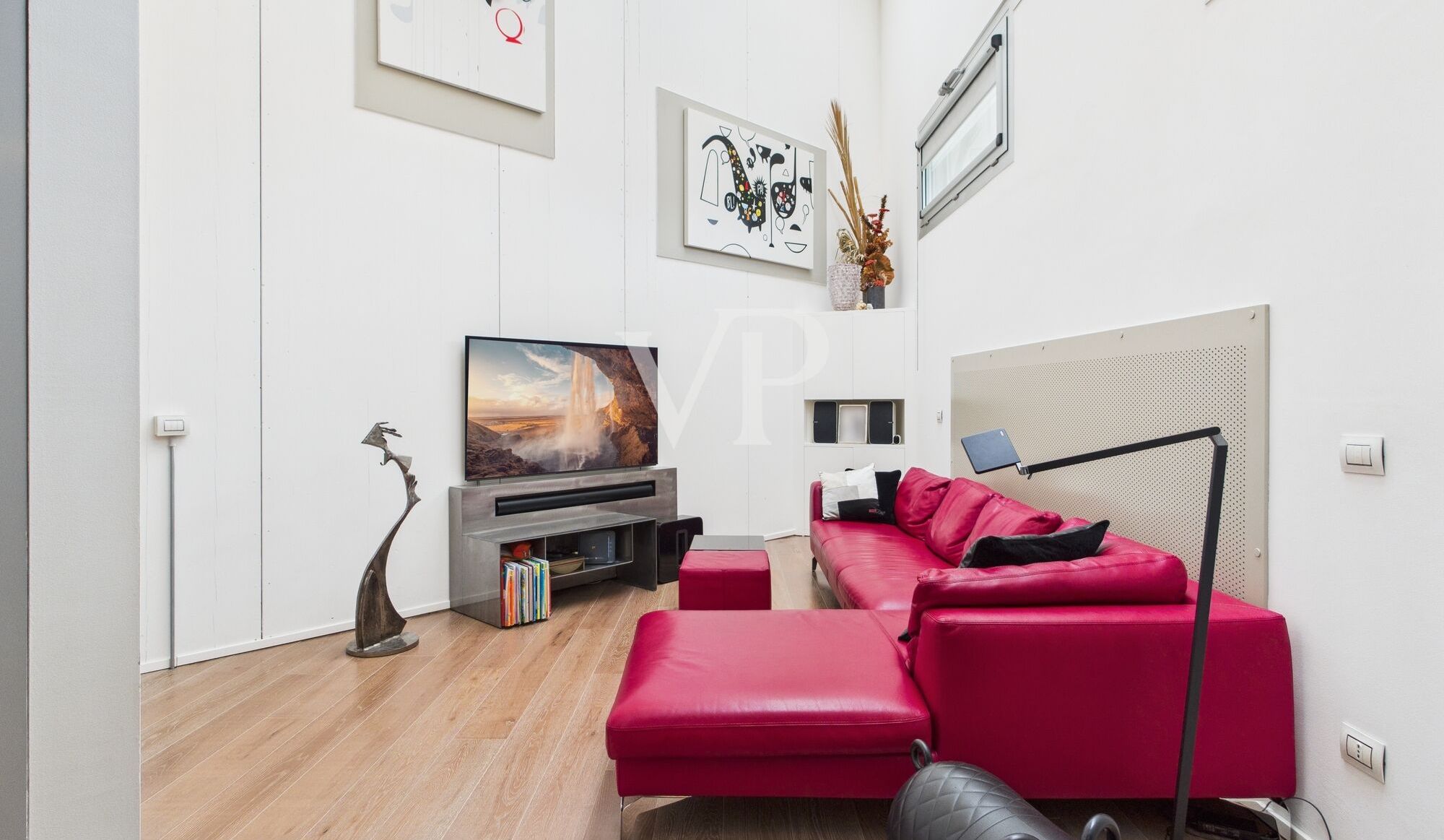 Exklusives Loft in ausgezeichnetem Zustand mit separatem Eingang und Terrasse - Gegend Fondazione Prada