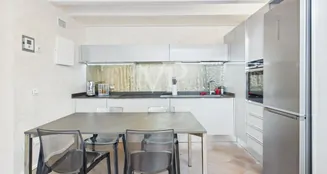 von_poll_real_estate_property_IT252942430_image_3