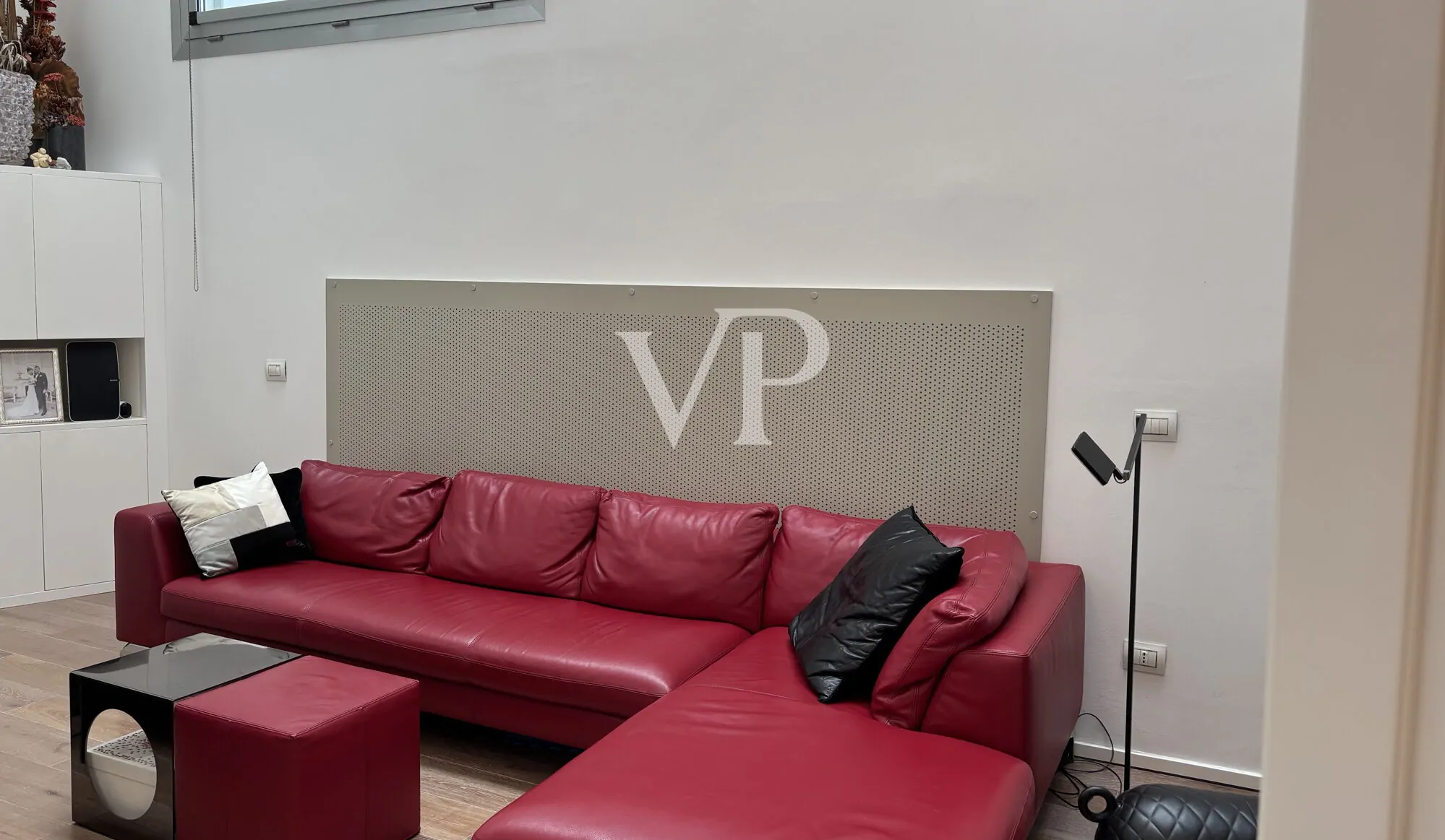 Exclusivo loft en excelente estado con entrada independiente y terraza - zona Fondazione Prada