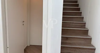 von_poll_real_estate_property_IT252942430_image_14