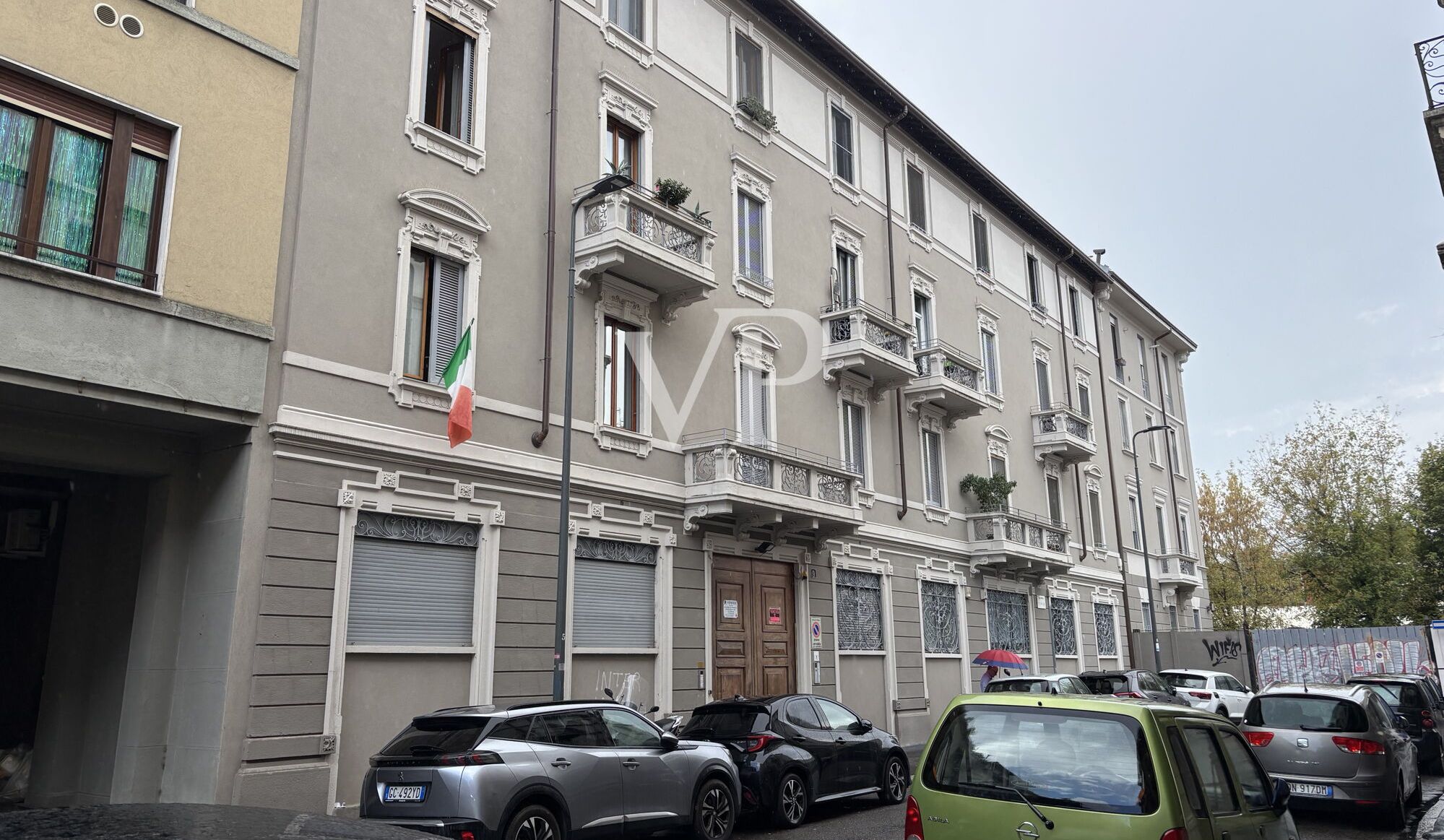 Exklusives Loft in ausgezeichnetem Zustand mit separatem Eingang und Terrasse - Gegend Fondazione Prada