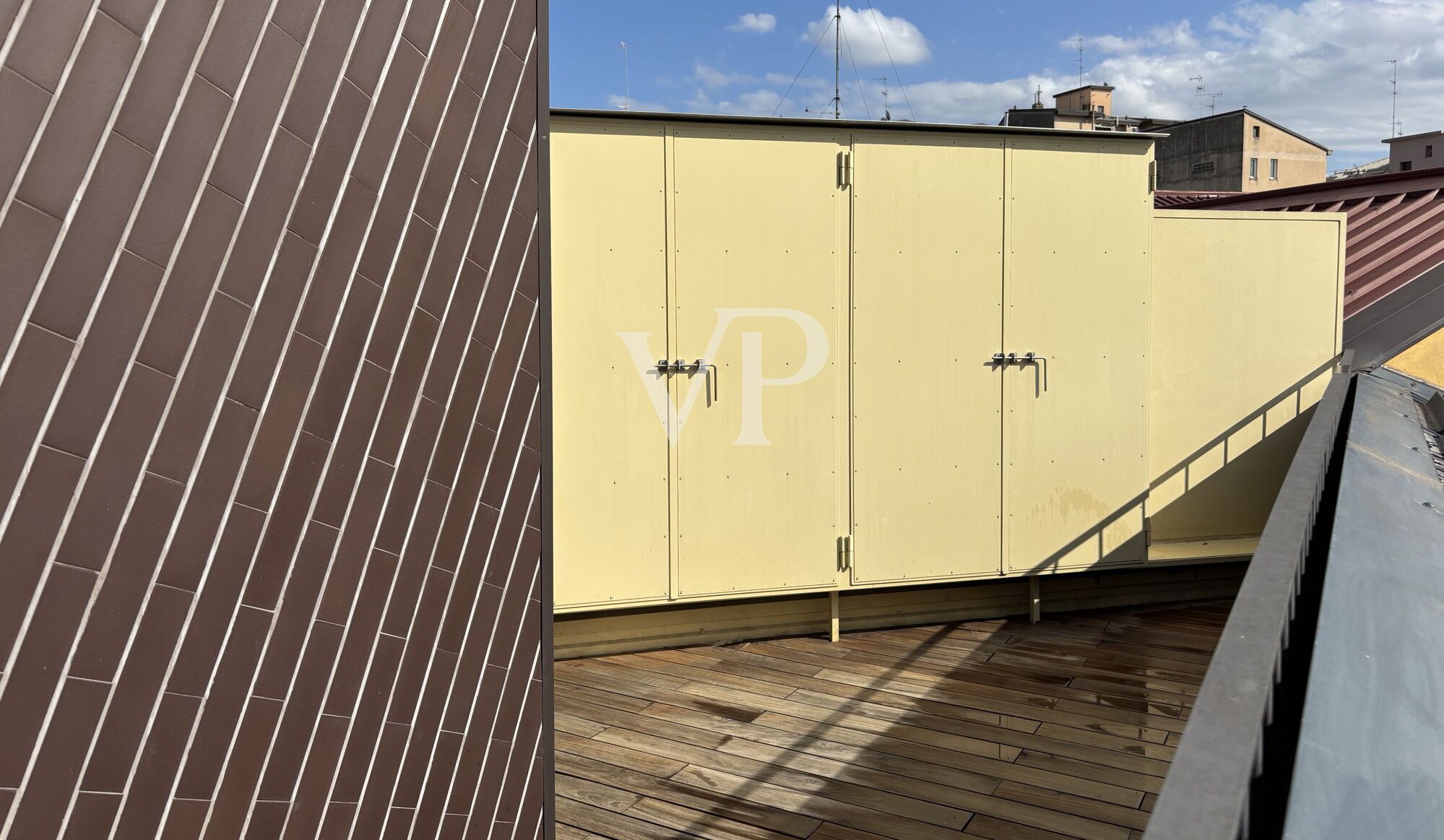 Exklusives Loft in ausgezeichnetem Zustand mit separatem Eingang und Terrasse - Gegend Fondazione Prada