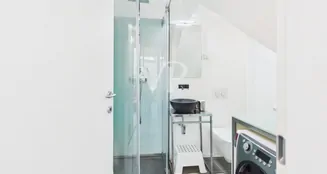 von_poll_real_estate_property_IT252942430_image_10