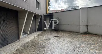 von_poll_real_estate_property_IT252942430_image_36