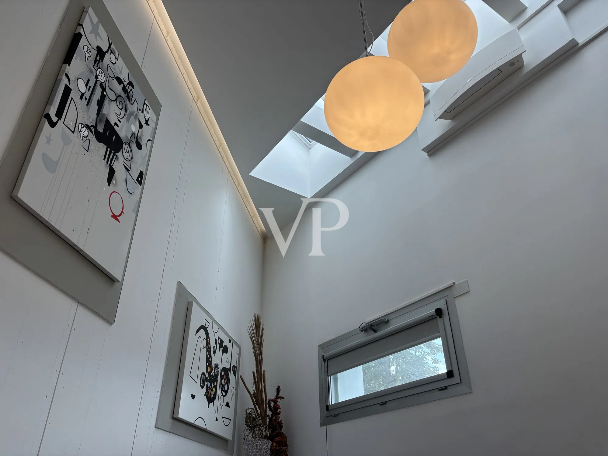 Exklusives Loft in ausgezeichnetem Zustand mit separatem Eingang und Terrasse - Gegend Fondazione Prada