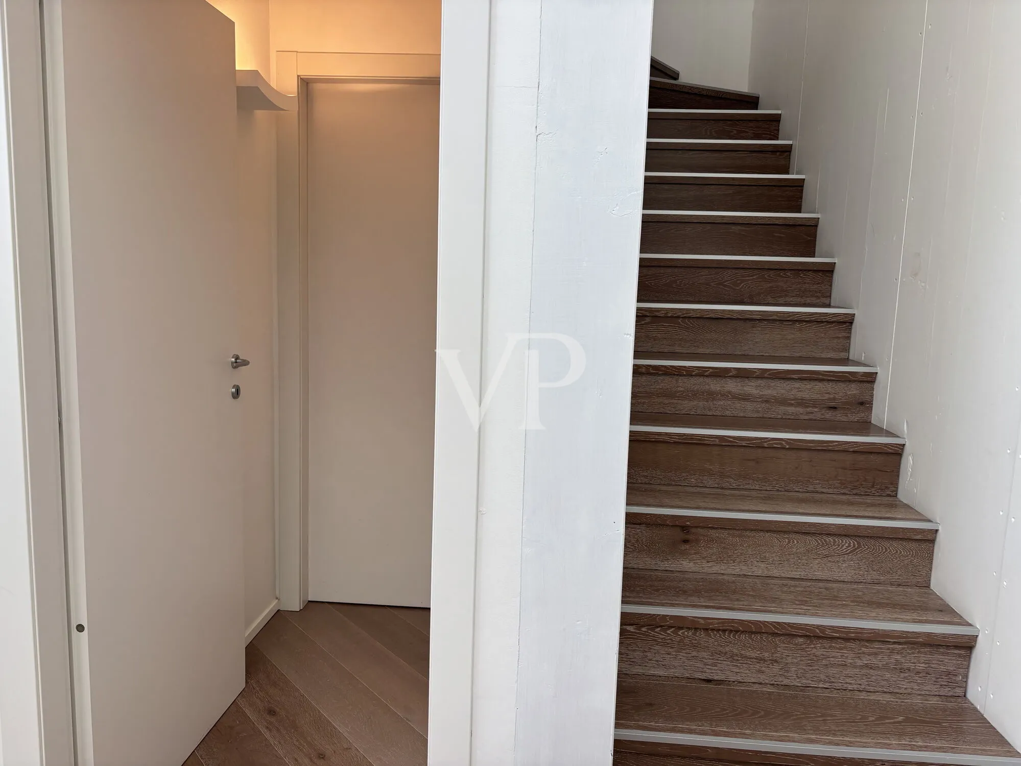 Exklusives Loft in ausgezeichnetem Zustand mit separatem Eingang und Terrasse - Gegend Fondazione Prada