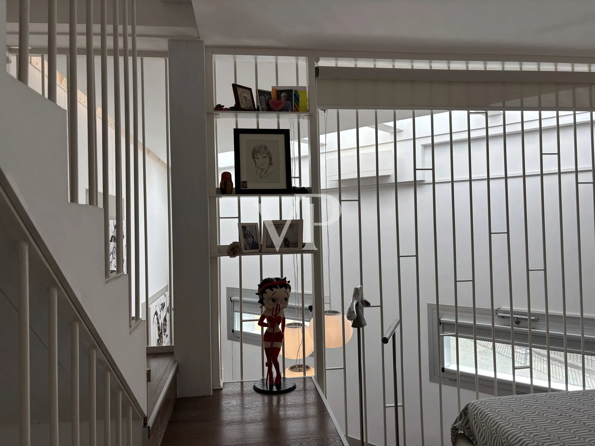 Exklusives Loft in ausgezeichnetem Zustand mit separatem Eingang und Terrasse - Gegend Fondazione Prada