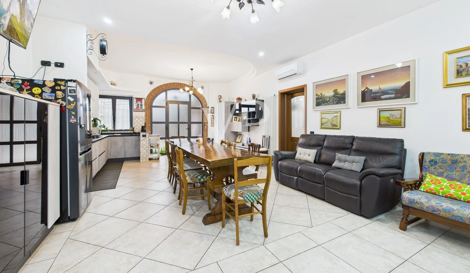 living e sala pranzo