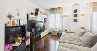 von_poll_real_estate_property_IT252942460_image_36