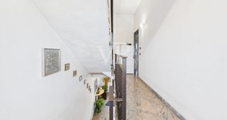 von_poll_real_estate_property_IT252942460_image_51