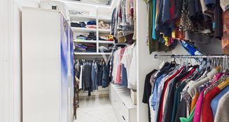 von_poll_real_estate_property_IT252942460_image_56