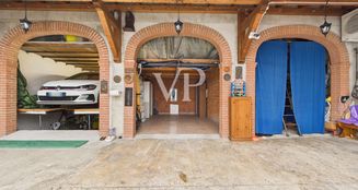 von_poll_real_estate_property_IT252942460_image_69