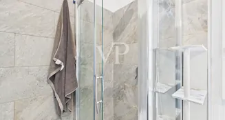 von_poll_real_estate_property_IT252942473_image_26