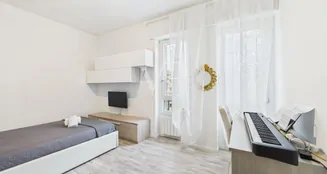 von_poll_real_estate_property_IT252942473_image_59