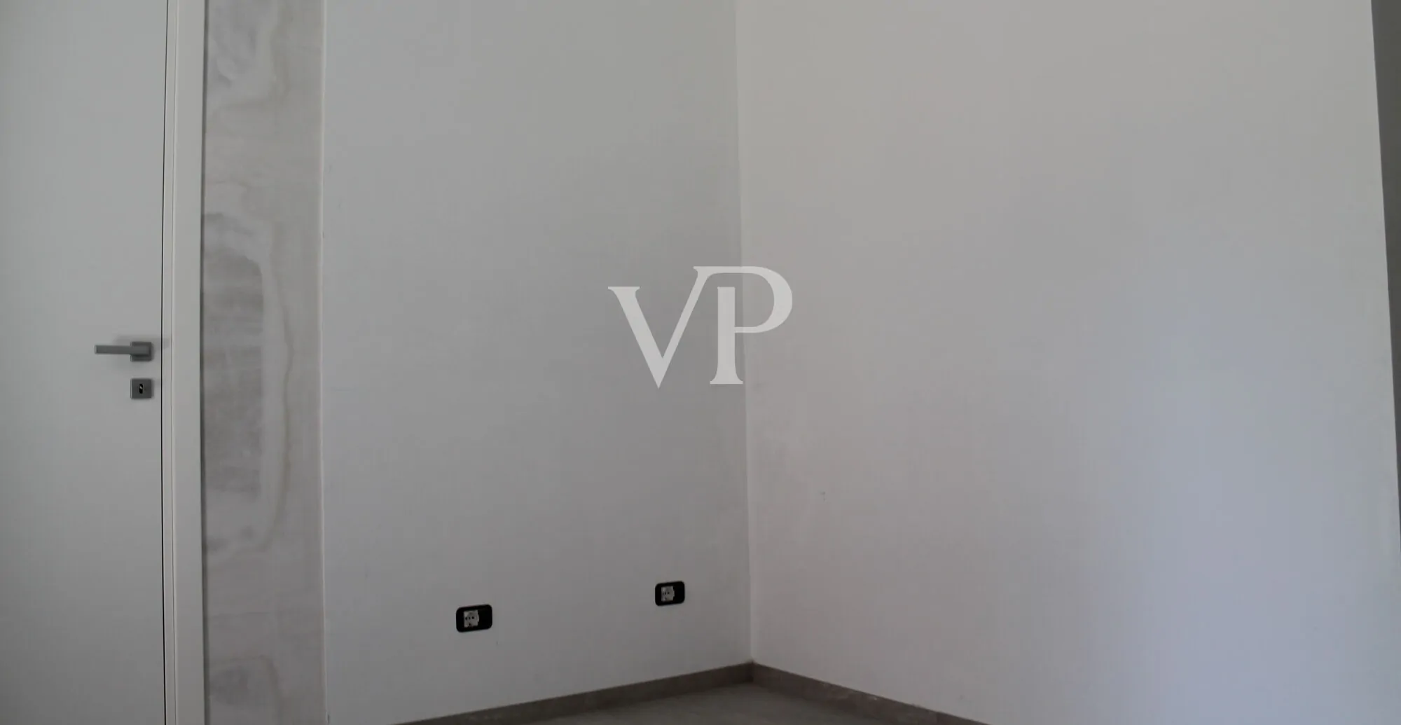 Piso de nueva construcción a dos pasos del lago