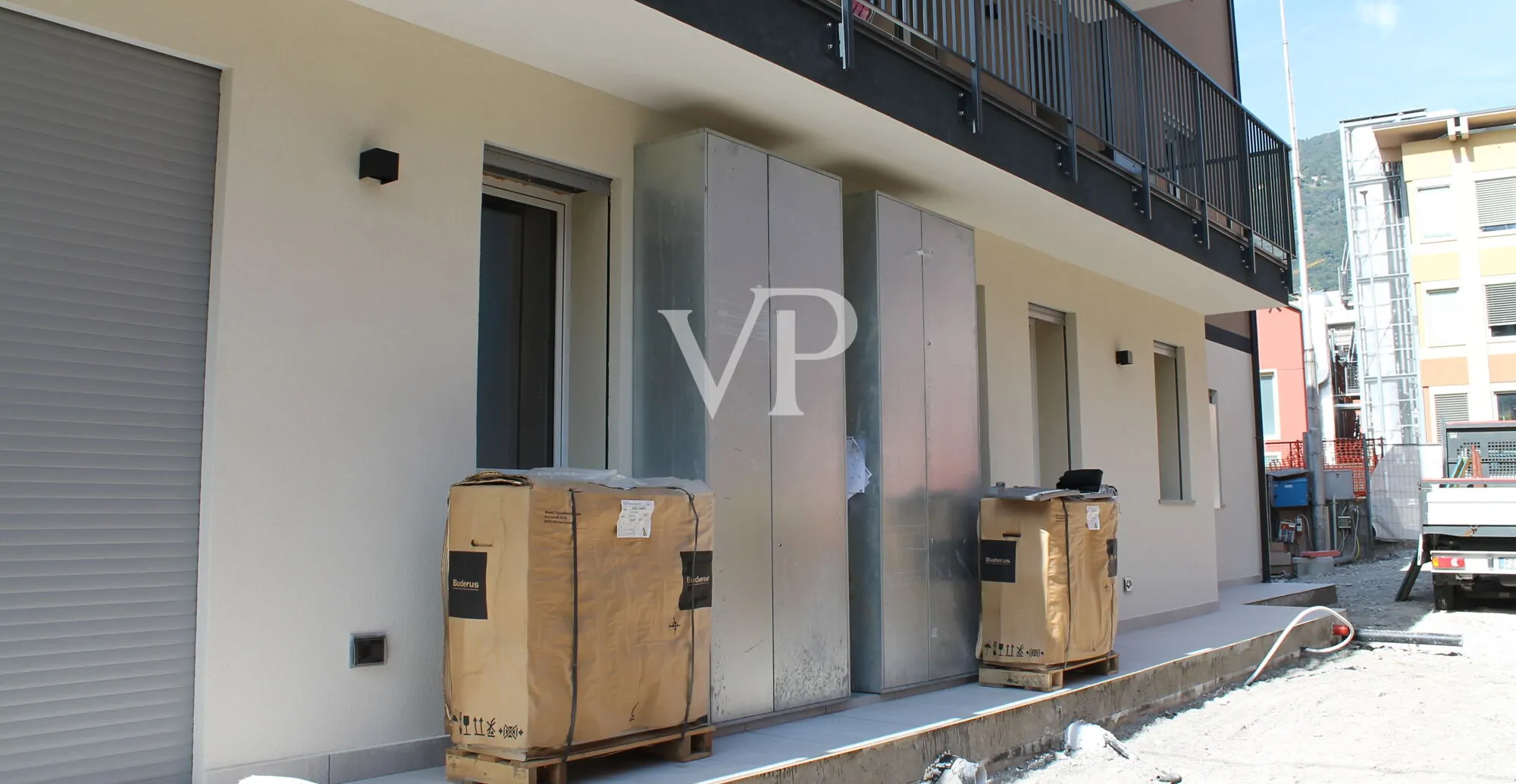 Piso de nueva construcción a dos pasos del lago